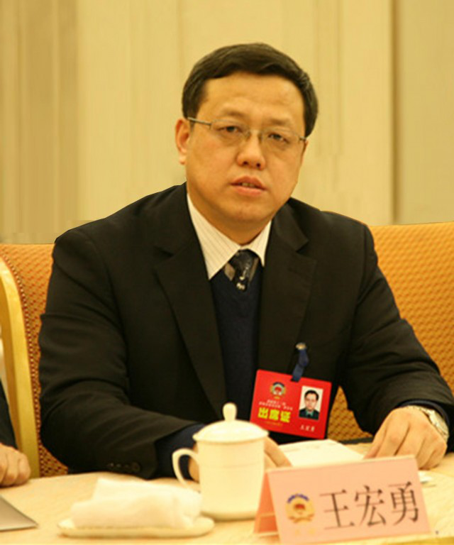 選擇“連心”就是選擇放心——記濟南市政協(xié)委員，濟南連心物業(yè)有限公司黨支部書記、董事長王宏勇